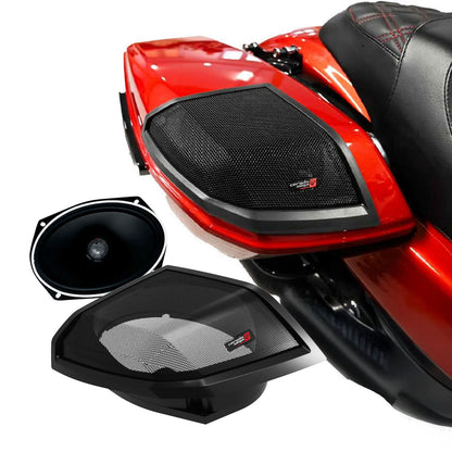 Close-up of a red motorcycle side bag with a Stroker ST692CX2 audio speaker, featuring its black mesh cover. Additional views show the black oval cone and its integration into the 2024+ Harley Davidson® Cut-In Lid Kit, ensuring seamless installation into the side bag.